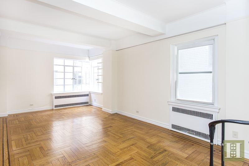 Photo 1 of Lux  Pre-War 1BR  Steps Off Park Ave  , Upper East Side, NYC, $3,595, Web #: 14371924