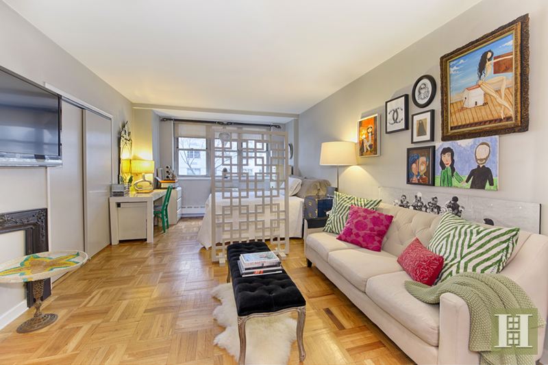 Photo 1 of 63 East 9th Street, Greenwich Village, NYC, $600,000, Web #: 14395276