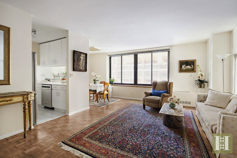 Photo 1 of 161 West 61st Street 3E, Upper West Side, NYC, $1,050,000, Web #: 14430016