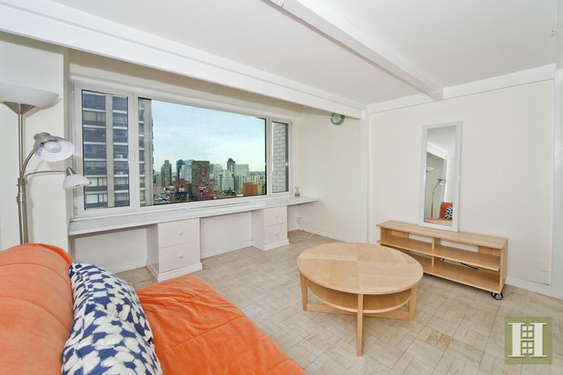 Photo 1 of 303 East 57th Street 27L, Midtown East, NYC, $275,000, Web #: 14524326