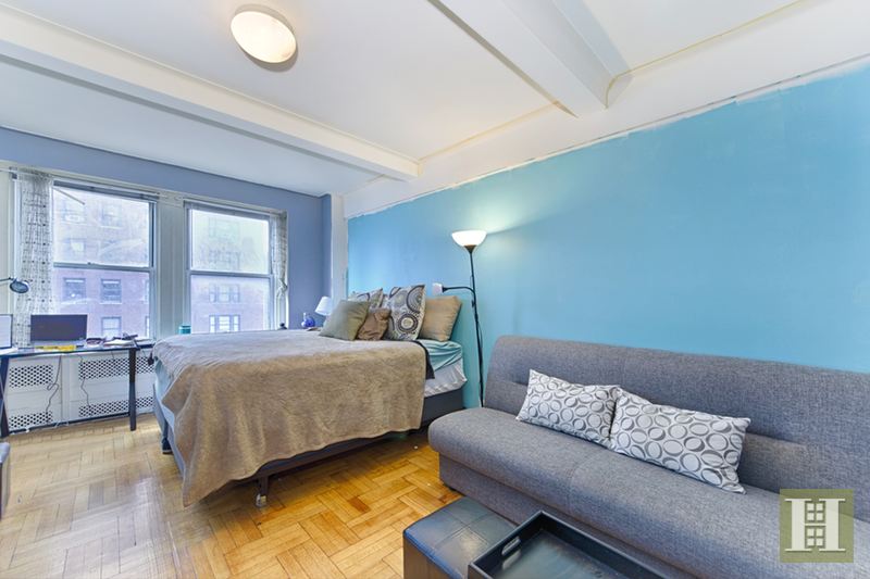 Photo 1 of 433 West 34th Street 5E, Midtown West, NYC, $364,900, Web #: 14536861