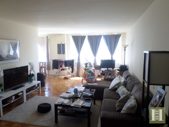 Photo 1 of Let The Sun Shine In , Riverdale, New York, $1,750, Web #: 14714825