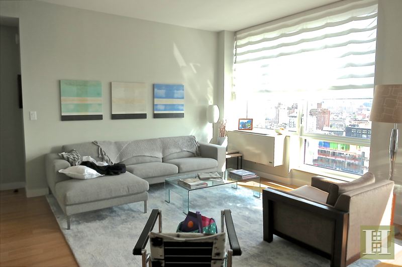 Photo 1 of 450 West 17th Street, Chelsea, NYC, $9,700, Web #: 14760240