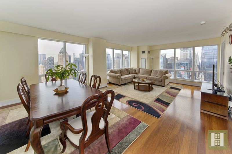 Photo 1 of 350 West 42nd Street 47D, Midtown West, NYC, $6,300, Web #: 14771311