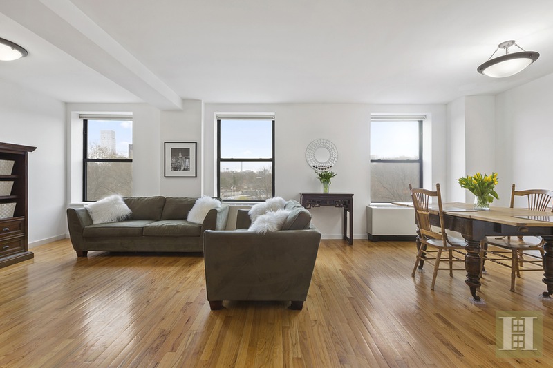 Photo 1 of 125 Central Park North 3A, Harlem, NYC, $4,595, Web #: 14899834