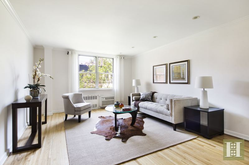 Photo 1 of 166 West 76th Street, Upper West Side, NYC, $1,275,000, Web #: 14920485