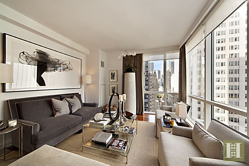 Photo 1 of 60 East 55th Street 29A, Midtown East, NYC, $6,800, Web #: 14972351