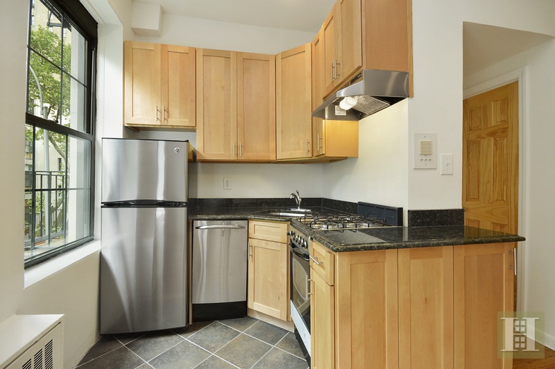 Photo 1 of 330 West 85th Street 2E, Upper West Side, NYC, $2,650, Web #: 15008995