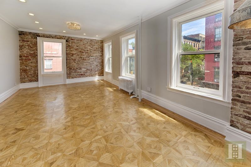Photo 1 of 92 Perry Street 8, West Village, NYC, $1,200,000, Web #: 15027891