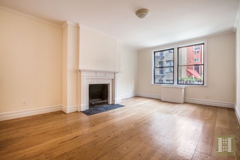 Photo 1 of 251 West 71st Street 5C, Upper West Side, NYC, $4,395, Web #: 15048206