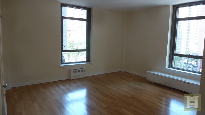 Photo 1 of Park Avenue, Midtown East, NYC, $3,000, Web #: 15085518