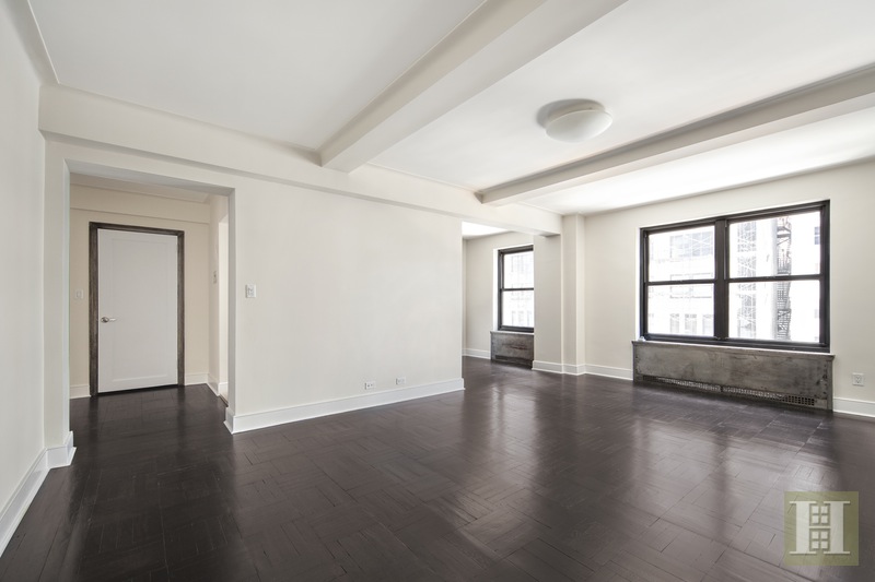 Photo 1 of 56 Seventh Avenue 5A, West Village, NYC, $5,400, Web #: 15156093