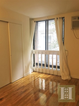 Photo 1 of East 22nd Street, Gramercy Park, NYC, $4,000, Web #: 15156588