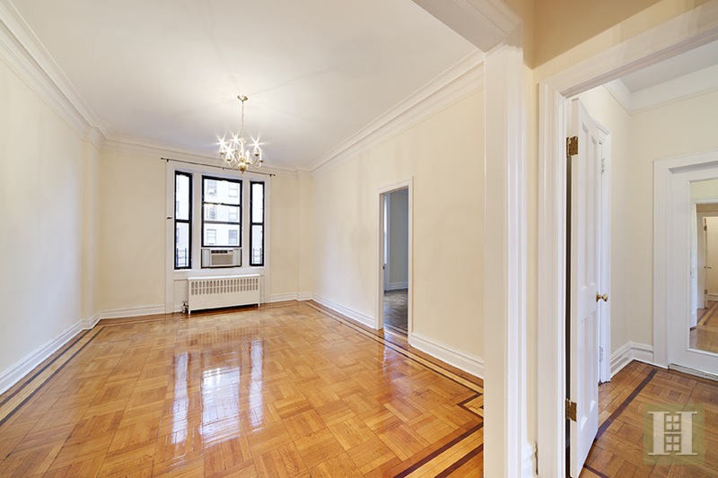 Photo 1 of 260 West 72nd Street 8B, Upper West Side, NYC, $4,750, Web #: 15194336