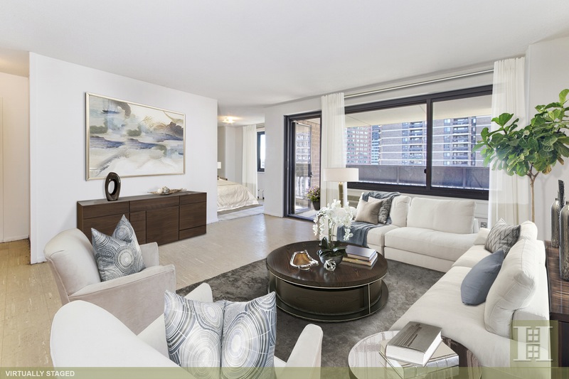 Photo 1 of 90 Gold Street, Lower Manhattan, NYC, $475,000, Web #: 15312406