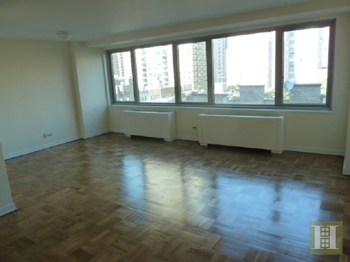 Photo 1 of East 82nd Street, Upper East Side, NYC, $3,500, Web #: 15330527