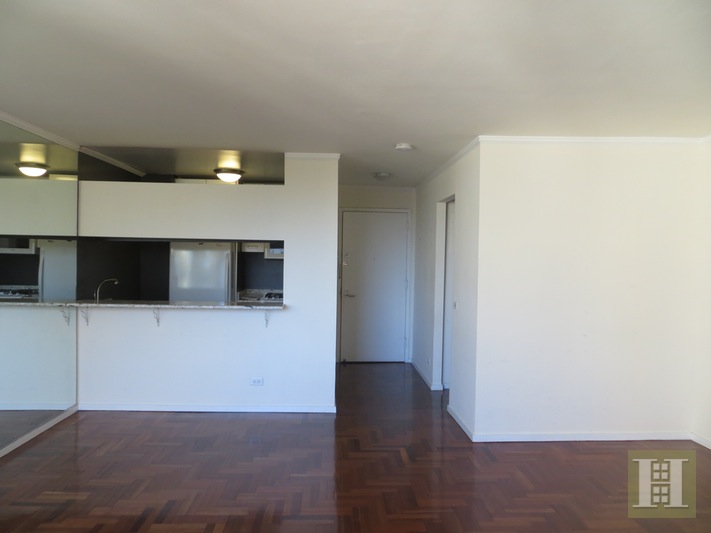 Photo 1 of 2373 Broadway 1509, Upper West Side, NYC, $2,850, Web #: 15362856