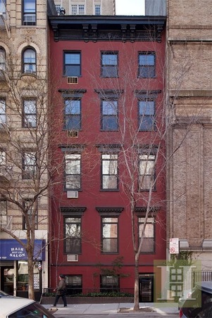 Photo 1 of 130 East 17th Street 1B, Gramercy Park, NYC, $975,000, Web #: 15389317