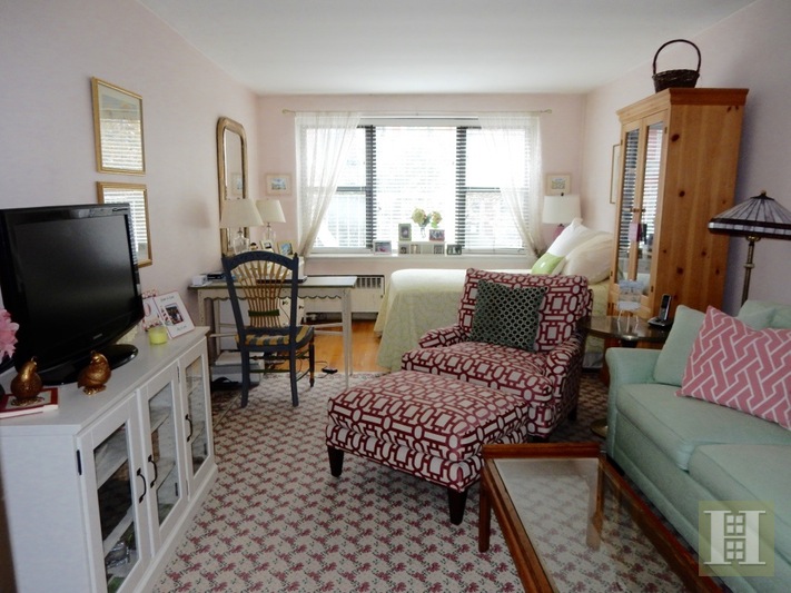 Photo 1 of 313 East 84th Street, Upper East Side, NYC, $1,995, Web #: 15395497