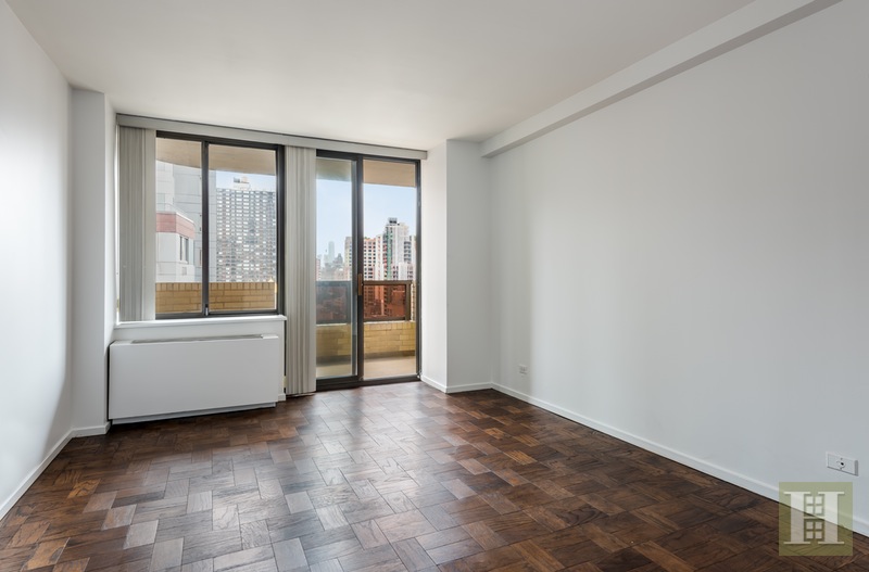Photo 1 of 311 East 38th Street, Midtown East, NYC, $2,995, Web #: 15425563