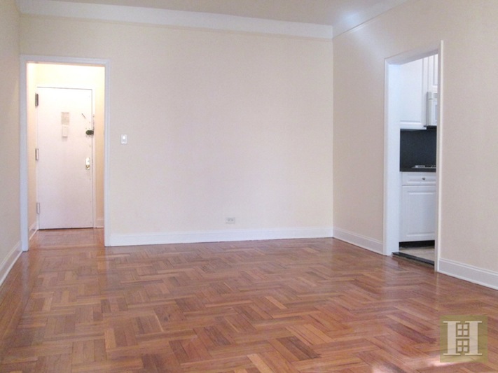 Photo 1 of 245 West 75th Street 6F, Upper West Side, NYC, $2,850, Web #: 15525149