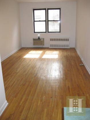 Photo 1 of 317 West 54th Street, Midtown West, NYC, $340,000, Web #: 15542451