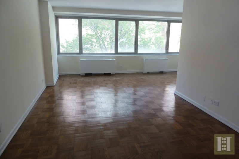 Photo 1 of East 82nd Street, Upper East Side, NYC, $3,400, Web #: 15733284