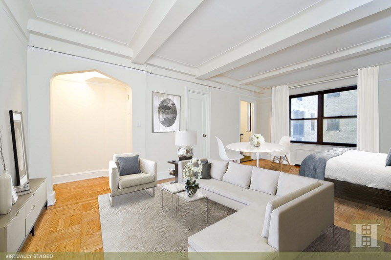 Photo 1 of 230 Riverside Drive 4M, Upper West Side, NYC, $2,100, Web #: 15948635