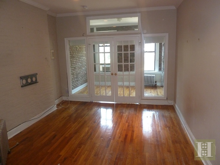 Photo 1 of 73 East 3rd Street, East Village, NYC, $2,800, Web #: 16114491