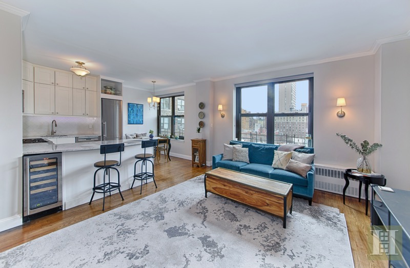 Photo 1 of Wonderfully Renovated 2 Bedroom Home , Upper West Side, NYC, $1,116,000, Web #: 16127471