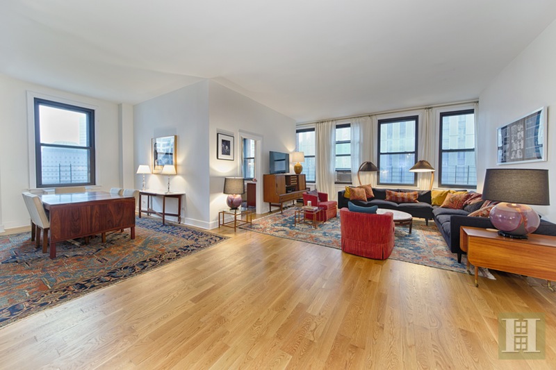 Photo 1 of Mint 3 Br Loft Apartment , Lower Manhattan, NYC, $6,995, Web #: 16141180