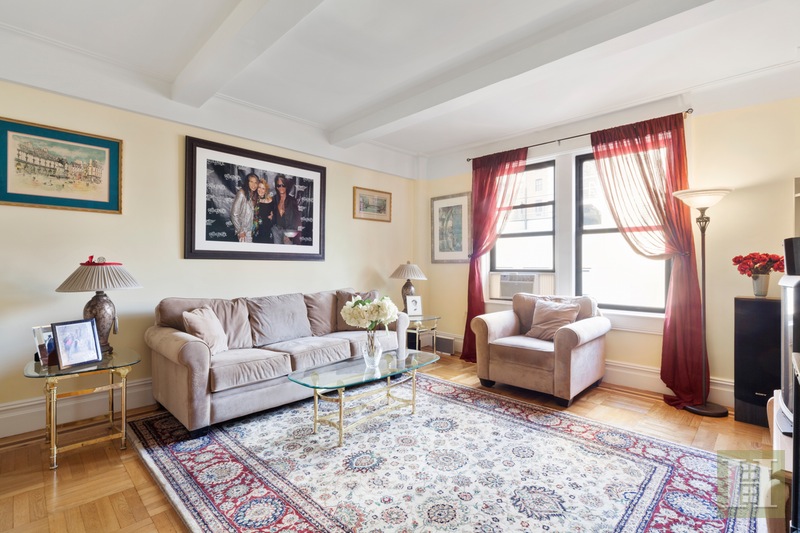 Photo 1 of 119 East 84th Street, Upper East Side, NYC, $800,000, Web #: 16152453
