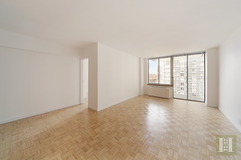 Photo 1 of 420 East 58th Street, Midtown East, NYC, $5,300, Web #: 16283935