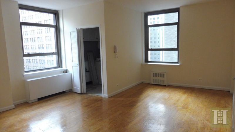 Photo 1 of Park Avenue, Midtown East, NYC, $2,500, Web #: 16309400