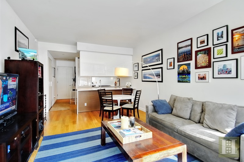 Photo 1 of 555 West 59th Street 7E, Midtown West, NYC, $1,290,000, Web #: 16348389