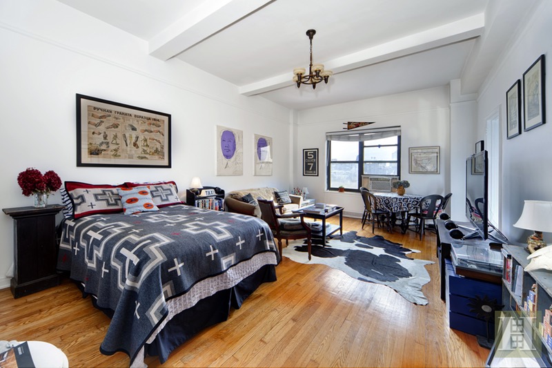 Photo 1 of 161 West 16th Street 16J, Chelsea, NYC, $3,300, Web #: 16488347