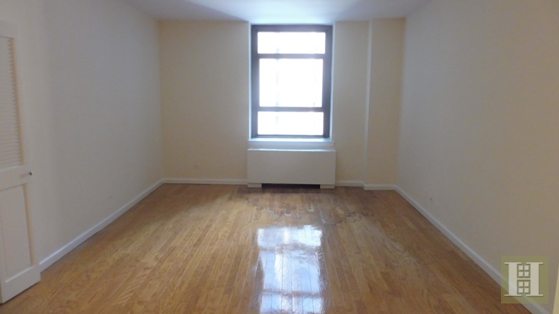 Photo 1 of Park Avenue, Midtown East, NYC, $3,000, Web #: 16707324