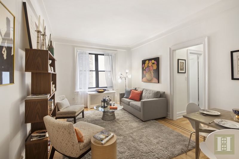 Photo 1 of 250 West 75th Street 1D, Upper West Side, NYC, $575,000, Web #: 16751314