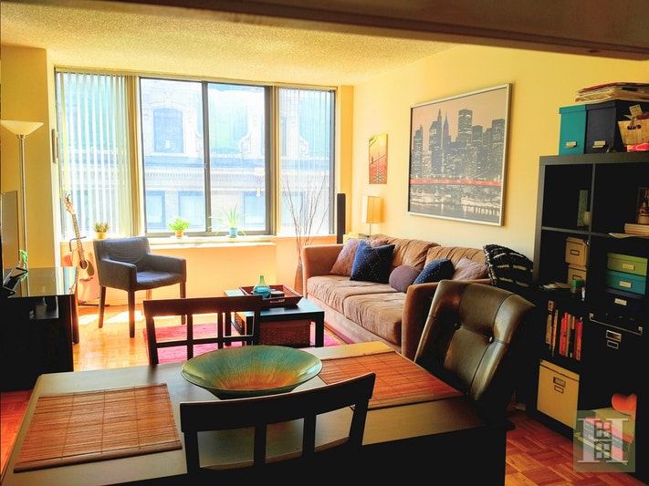 Photo 1 of 445 Fifth Avenue, Midtown East, NYC, $3,300, Web #: 16791945
