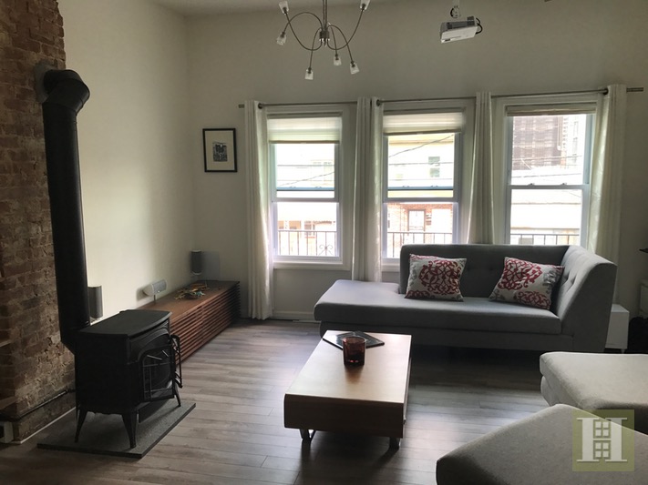 Photo 1 of 31 -53 12th Street 2, Long Island City, Queens, NY, $2,200, Web #: 16804649