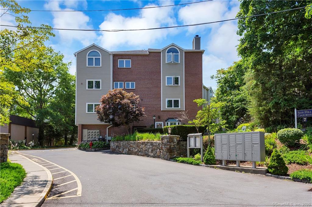 7 SEIR HILL ROAD