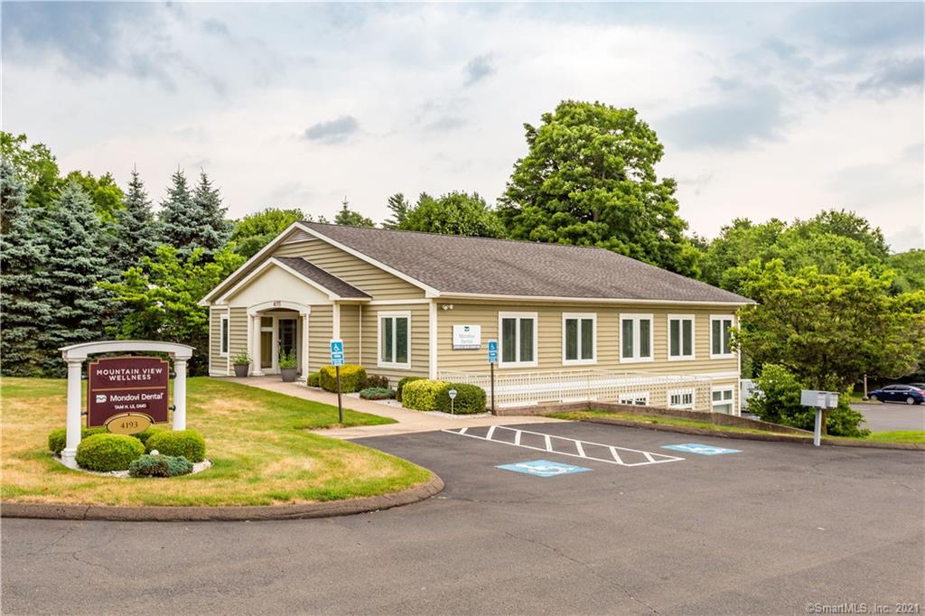 4193 Whitney Avenue Hamden Ct 06518 Id 170364483 For Rent Halstead Real Estate