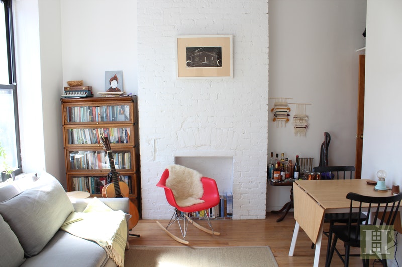 Photo 1 of 543 East 6th Street 4, East Village, NYC, $2,495, Web #: 17100988