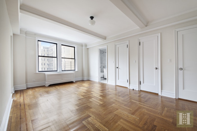 Photo 1 of 98 Riverside Drive 14G, Upper West Side, NYC, $2,400, Web #: 17110154