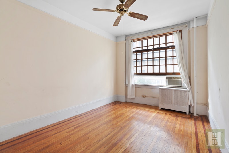 Photo 1 of 527 West 110th Street 41, Upper West Side, NYC, $718,000, Web #: 17161263