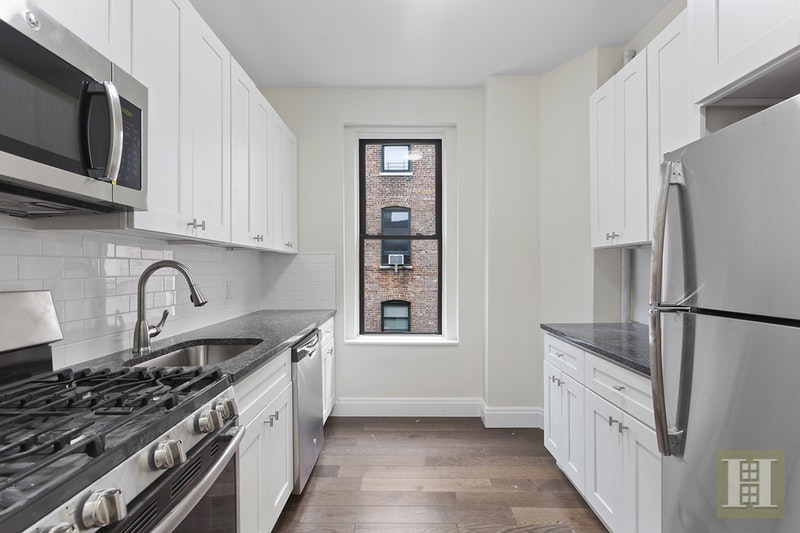 Photo 1 of 526 West 111th Street 4E, Upper West Side, NYC, $4,750, Web #: 17237704
