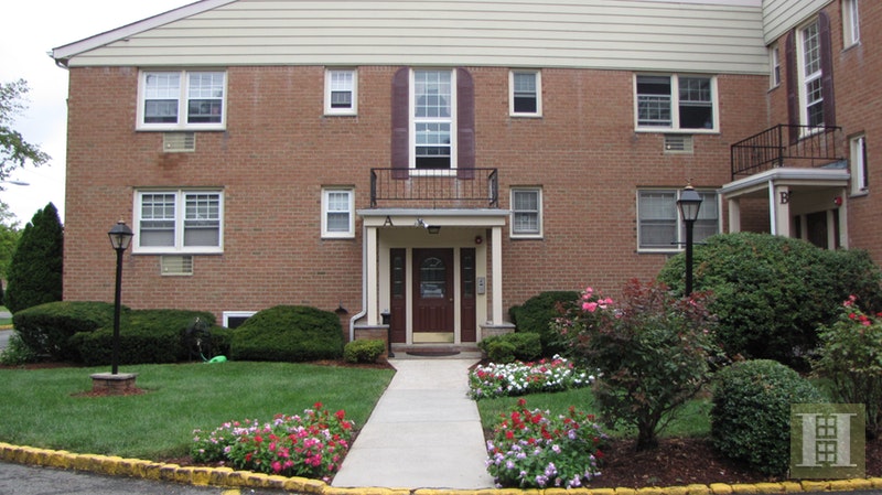 Photo 1 of 605 Grove Street, Clifton, New Jersey, $154,000, Web #: 17255465