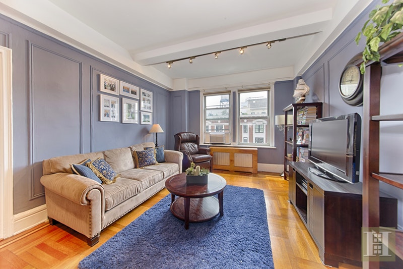 Photo 1 of 269 West 72nd Street 16B, Upper West Side, NYC, $3,295, Web #: 17268389
