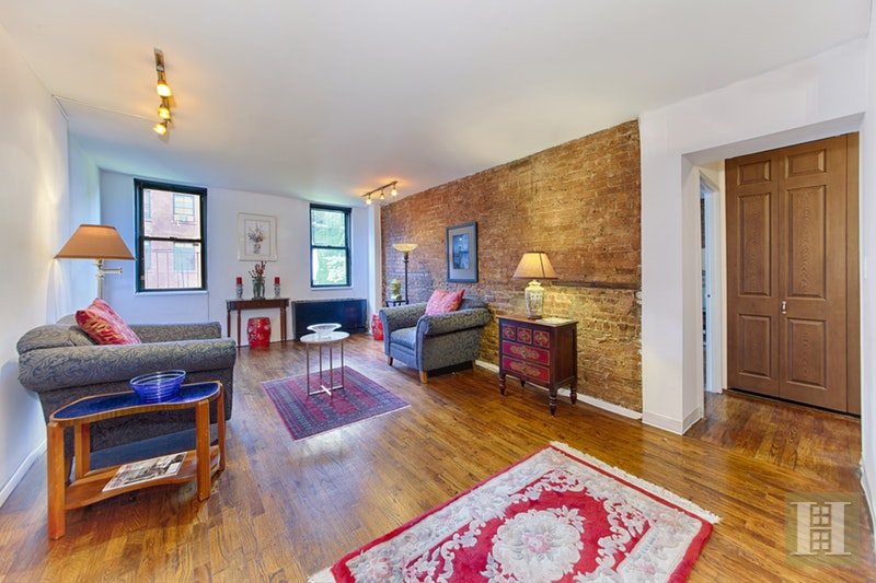 Photo 1 of 410 West 23rd Street 3B, Chelsea, NYC, $750,000, Web #: 17359908