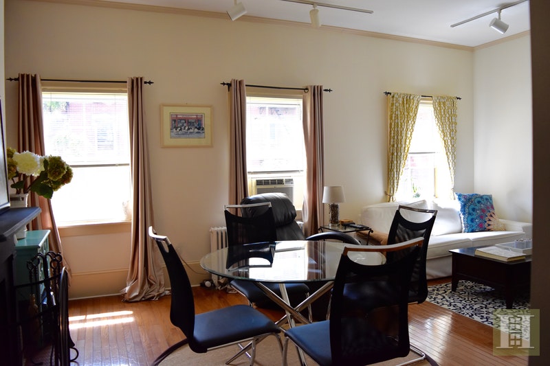 Photo 1 of 239 West 13th Street 3, West Village, NYC, $5,100, Web #: 17371475